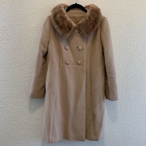 Beautiful Vintage 1950’s Ladies Over Coat